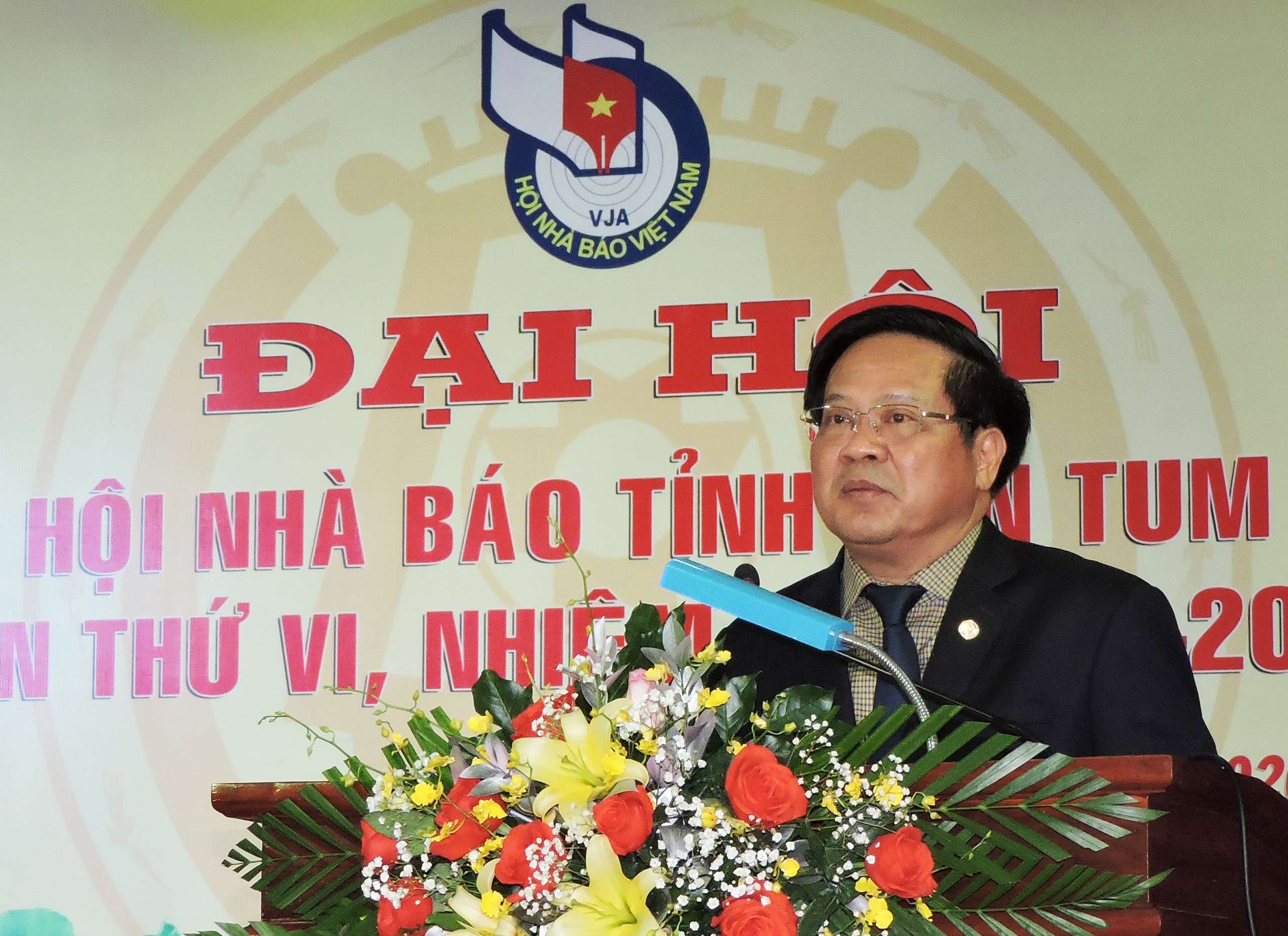 Đồng sức, đồng lòng, quyết tâm xây dựng tỉnh Kon Tum ngày càng phát triển